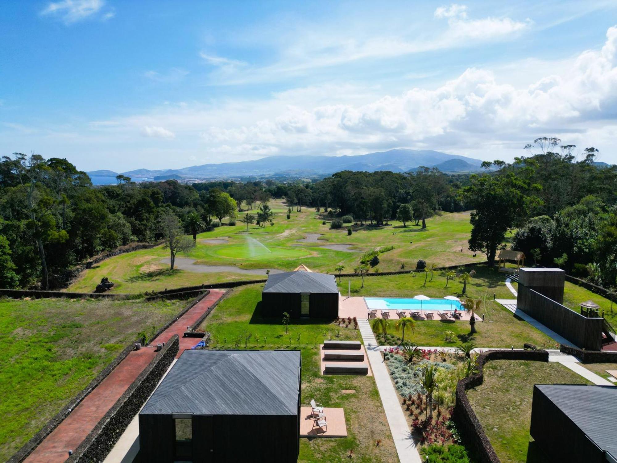 Batalha Golf Villas & Spa ポンタ・デルガダ エクステリア 写真